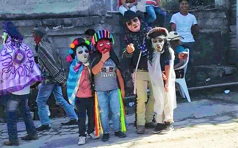 Latradición del carnaval en varios municipios poblanos.