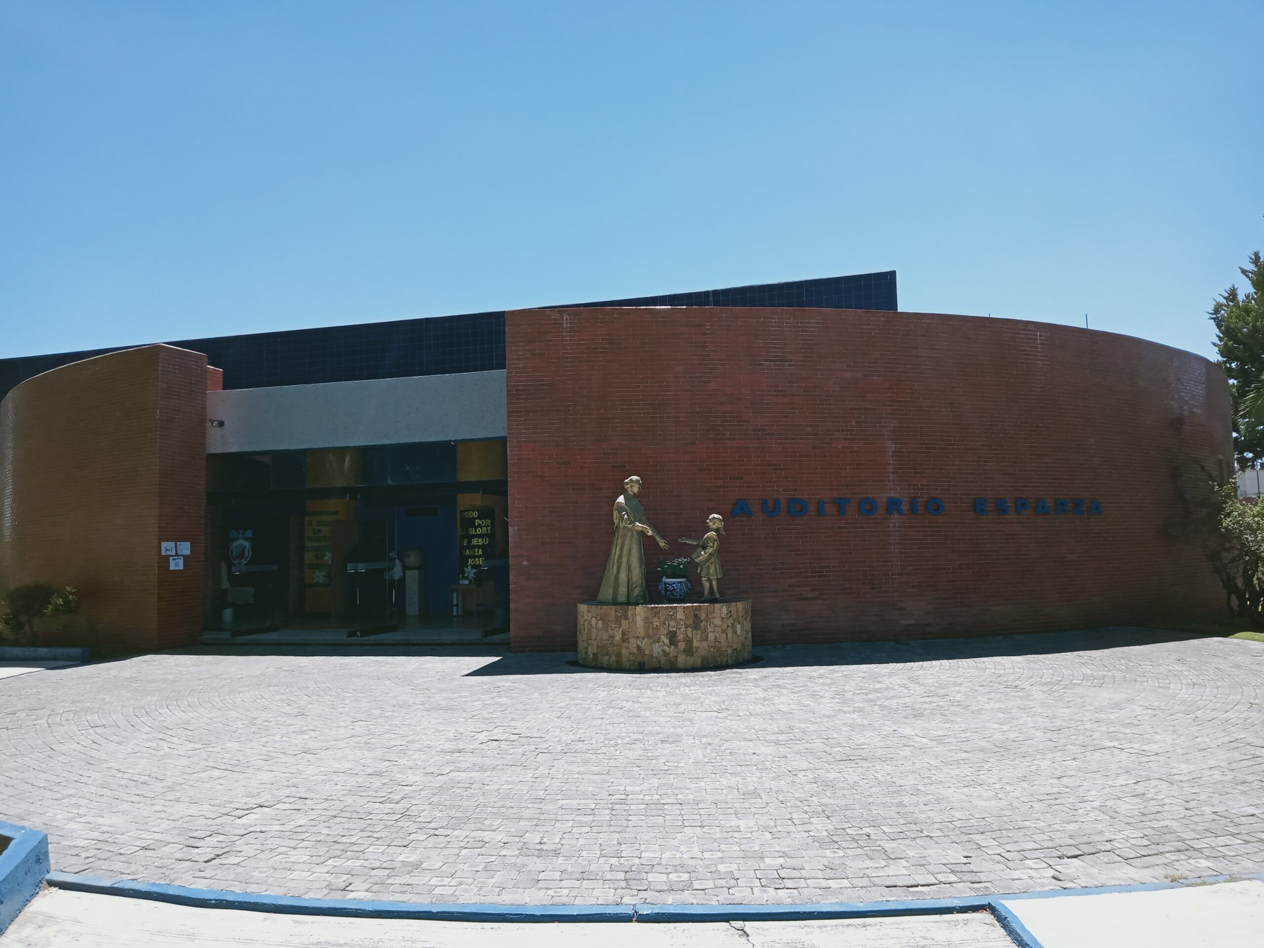 Colegio Esparza Puebla realizó Congreso Vocacional Josefino